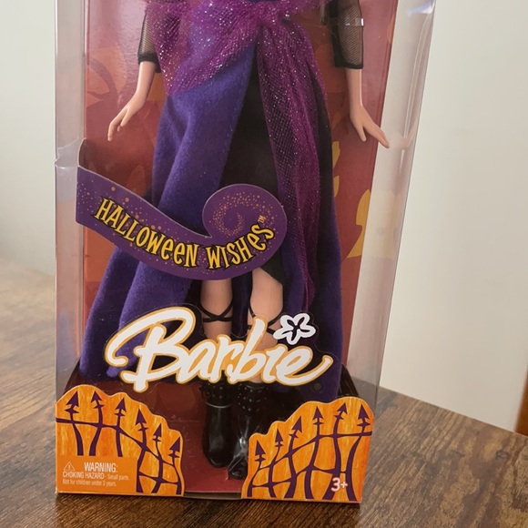 NIB, Halloween Wishes Barbie, Special Edition - Picture 3 of 6